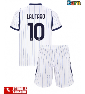 Inter Milan Lautaro Martinez #10 Bortatröja Barn 2026-27 Kortärmad (+ Korta byxor)